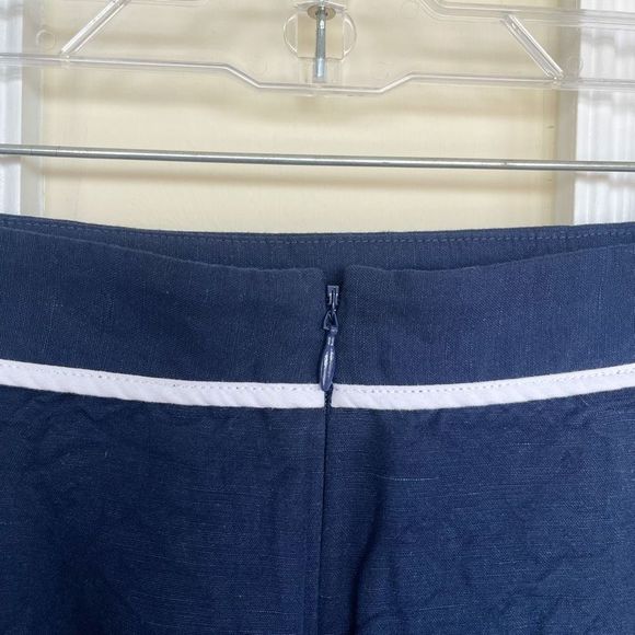 Banana Republic Size 4 Navy White Above Knee Contrast Lines Skirt in Linen Blend - Picture 2 of 7